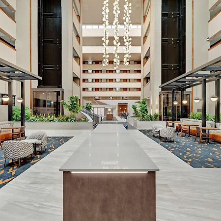 Embassy Suites By Hilton Oklahoma City Will Rogers Airport Экстерьер фото